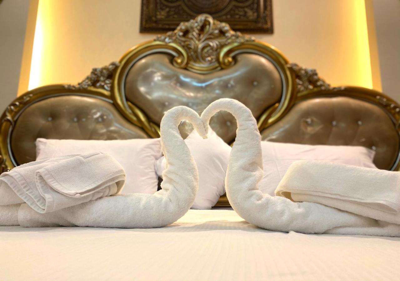 Majestic Hotel 도하 외부 사진