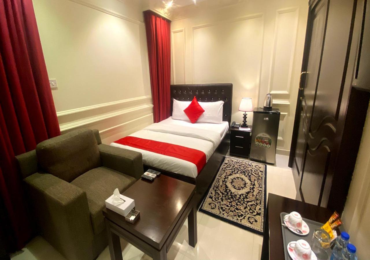 Majestic Hotel 도하 외부 사진
